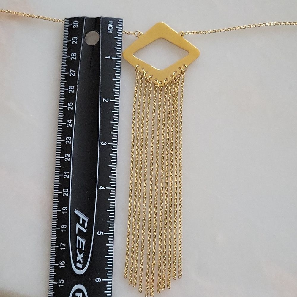 Dramatic Gold Pendant Necklace. Statement jewelry, Fashion jewelry. - Picture 5 of 5